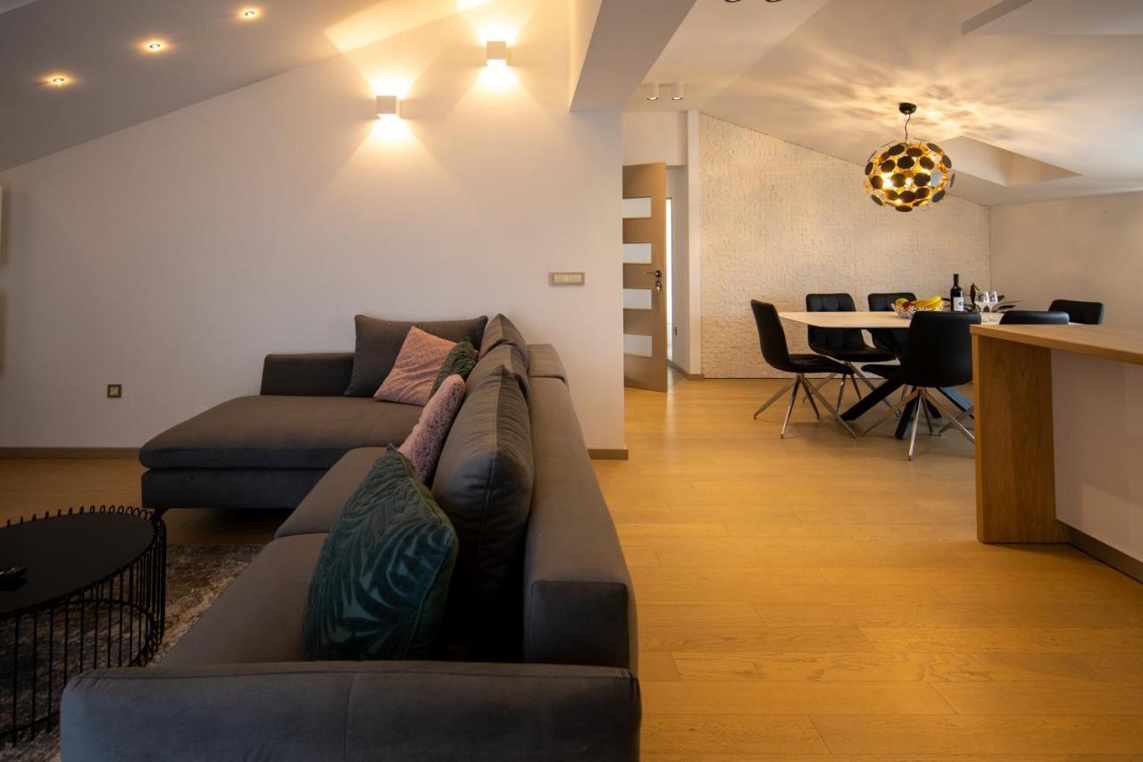 Lumaja Luxury Apartman Biograd Na Moru Exterior foto
