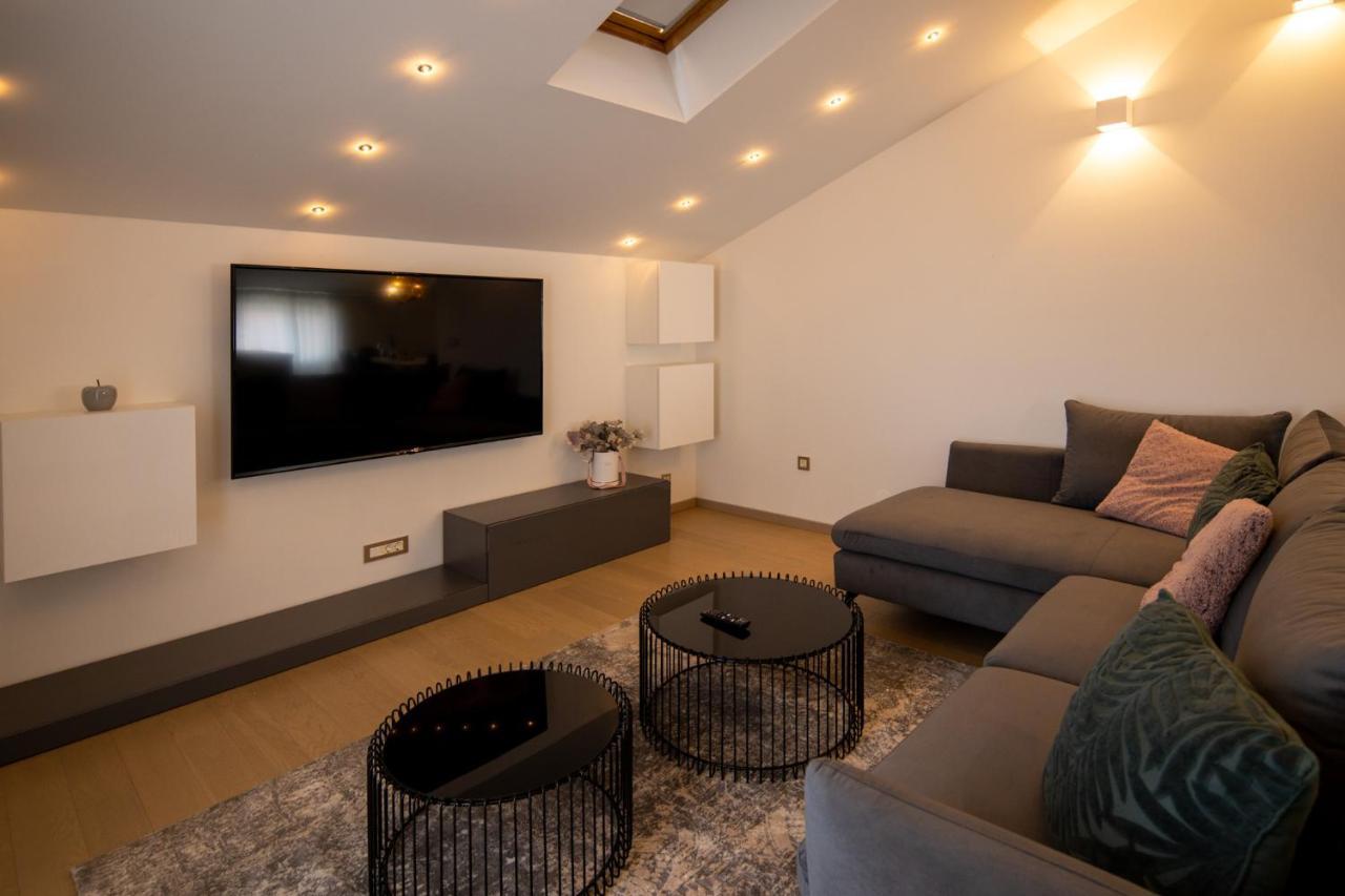 Lumaja Luxury Apartman Biograd Na Moru Exterior foto