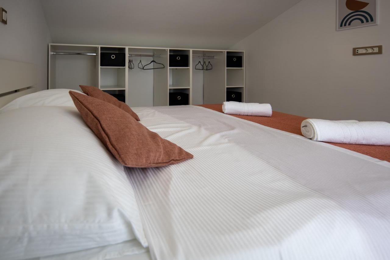Lumaja Luxury Apartman Biograd Na Moru Exterior foto
